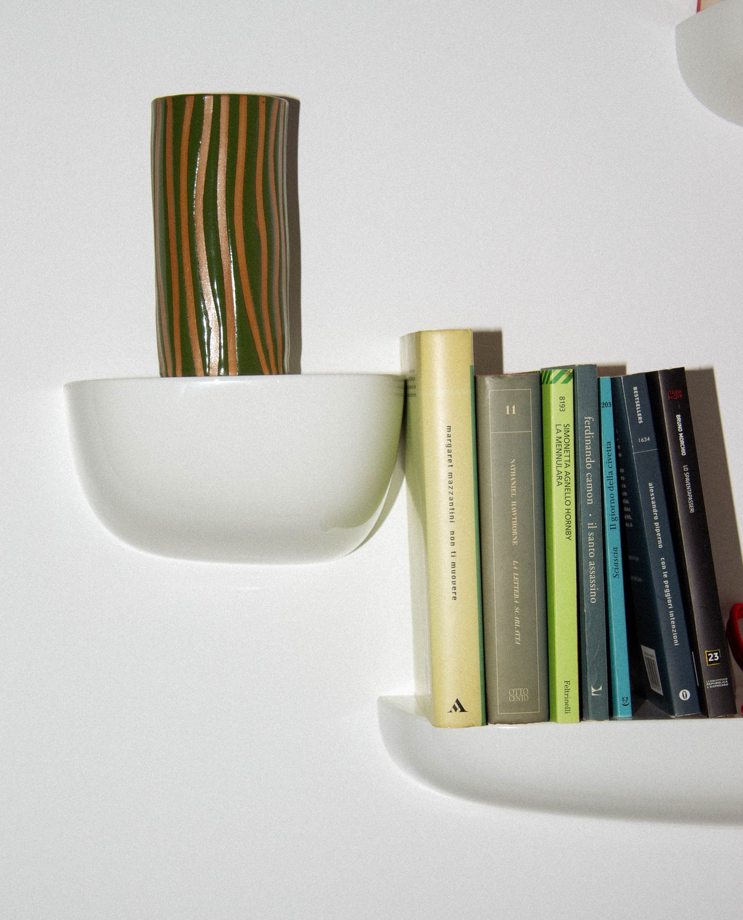 Vase Pop Lines 03