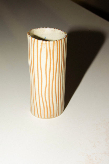 Vase Pop Lines 02